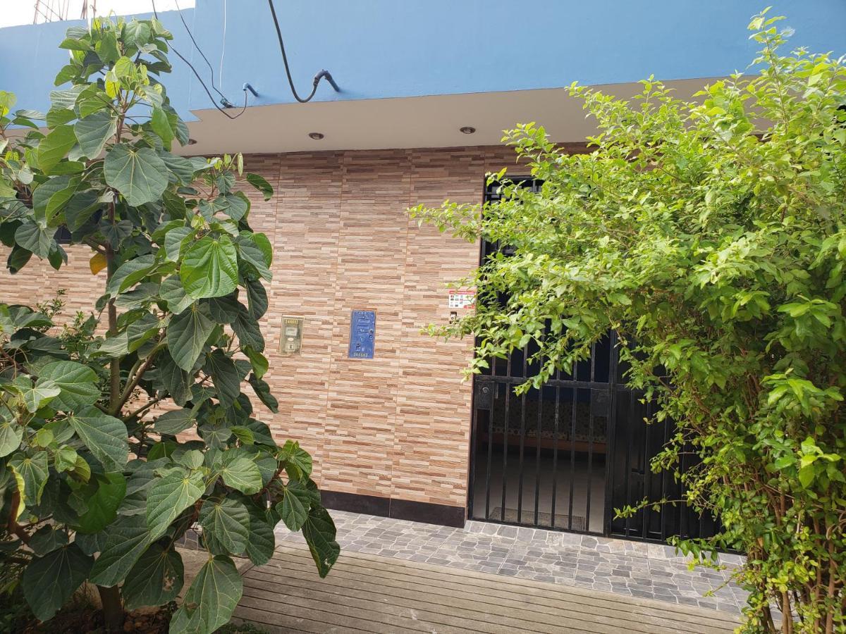 Hospedaje Mas Тарапото Экстерьер фото